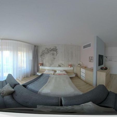Hunyadi Apartman Szekszárd Екстериор снимка