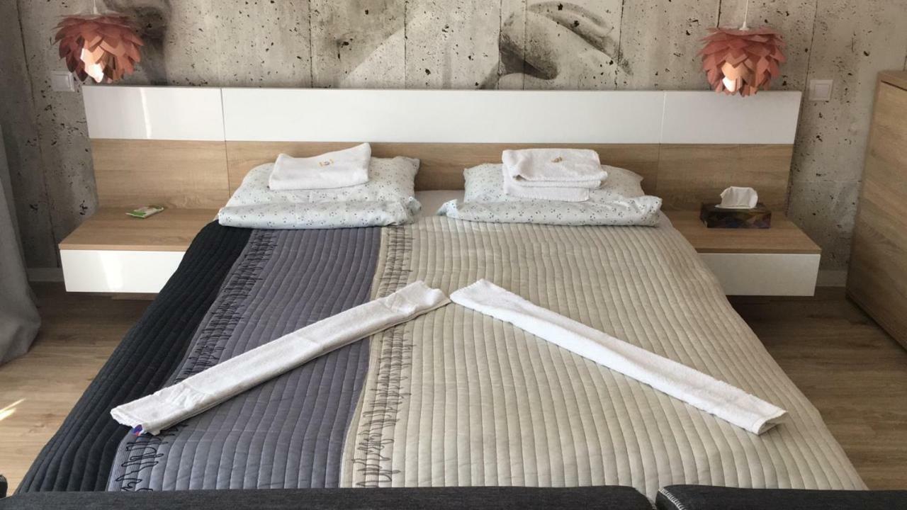 Hunyadi Apartman Szekszárd Екстериор снимка